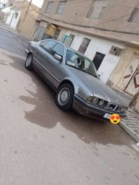 بي ام 535 موديل 1991  كير مكينه  تبريد كامله حداديه كله جديده تخم تاير...