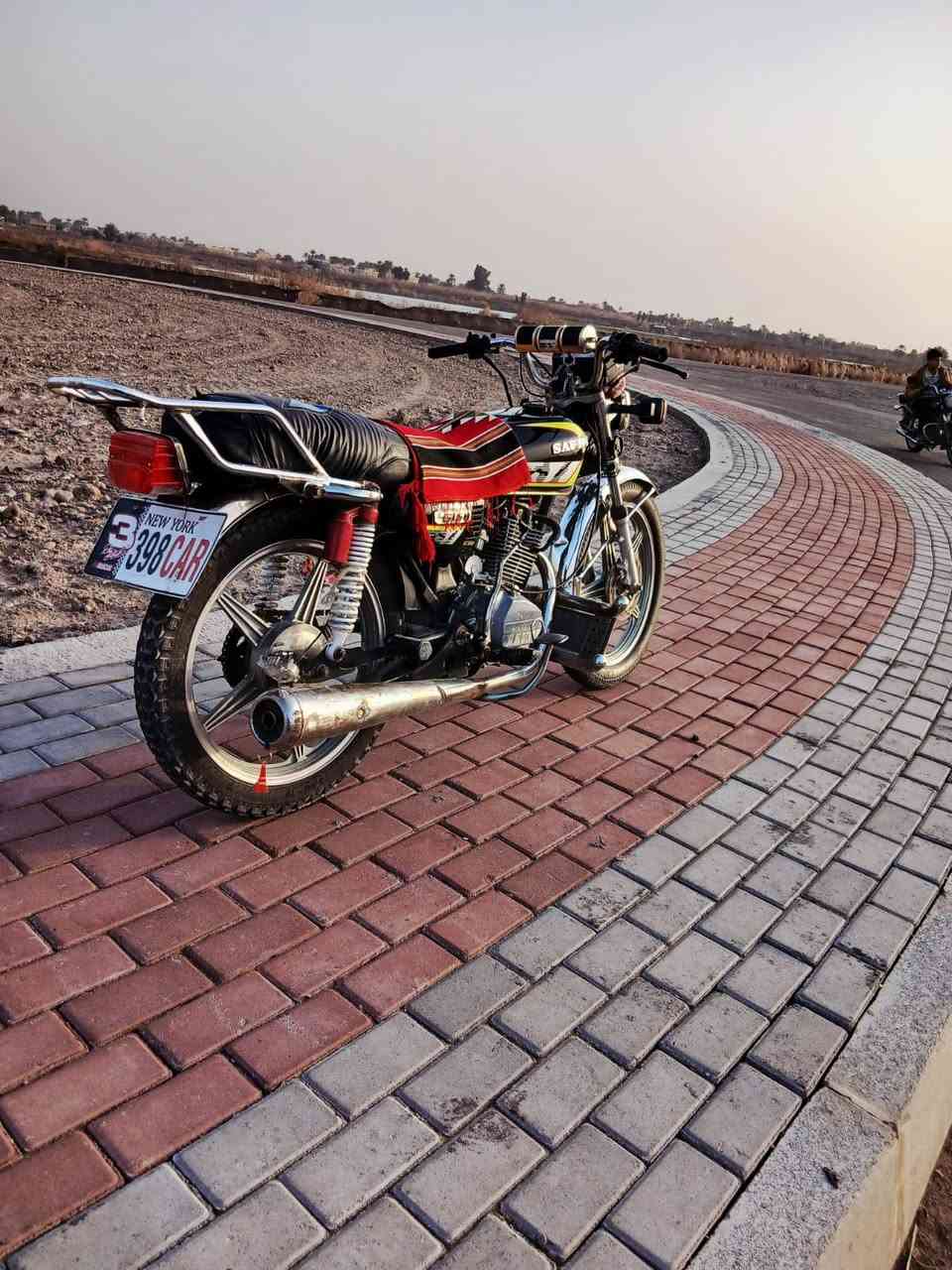 ماطور ايراني للبيع او مراوس حسب القناعه ماطور نضيف كهربائيات كله شغاله سلف هندر الاستفسار ***********
