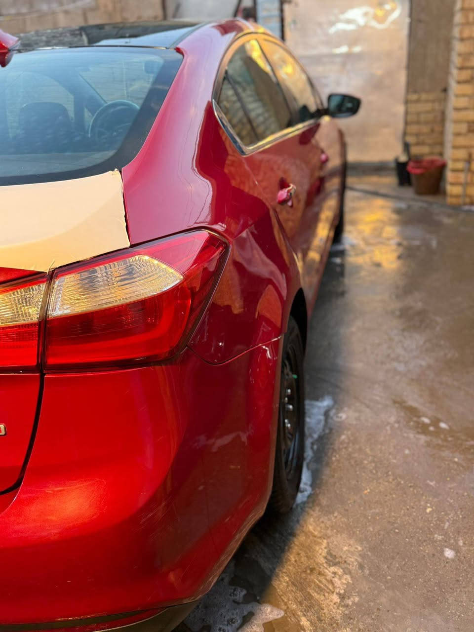 السلام عليكم للبيع او مراوس حسب العقناعه فورتي ٢٠١٣ شكل ٢٠١٥ السياره مكينه كير حداديه جاهزه من كلشي مكينه ٢٠٠٠ جي دي ايي
السياره حادثه جاملغ ايمن بدون دواخل وبدون ارباك رقم بغداد بأسمي مواصفات تحكم استيرن اشاير مري كشنات تدفئه مري شفط السعر ١٠٠ رقم الهاتف ***********
