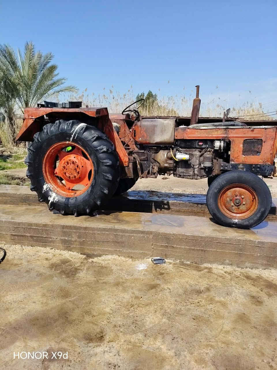 كاروضه تبن للبيع مكان بابل الحله قرب معمل السكر جاهزه للشغل رقم ***********
