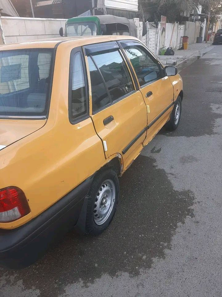 السلام عليكم سايبا للبيع مديل2011  رقم بغداد انكليزي مصفرة هيئة و غرامات كير ومكينة مكفولات الشواصي واحد معمر فقط خياسات الدوسة فقط مكاني بغداد السعر 24 
***********
