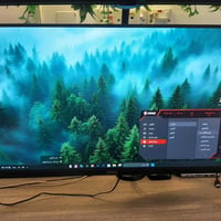 شاشه msi حجم ٢٧   ٢٠٠ هيروز مواصفاته قويه  للبيع ب١٨٠ الف وبي مجال بسي...
