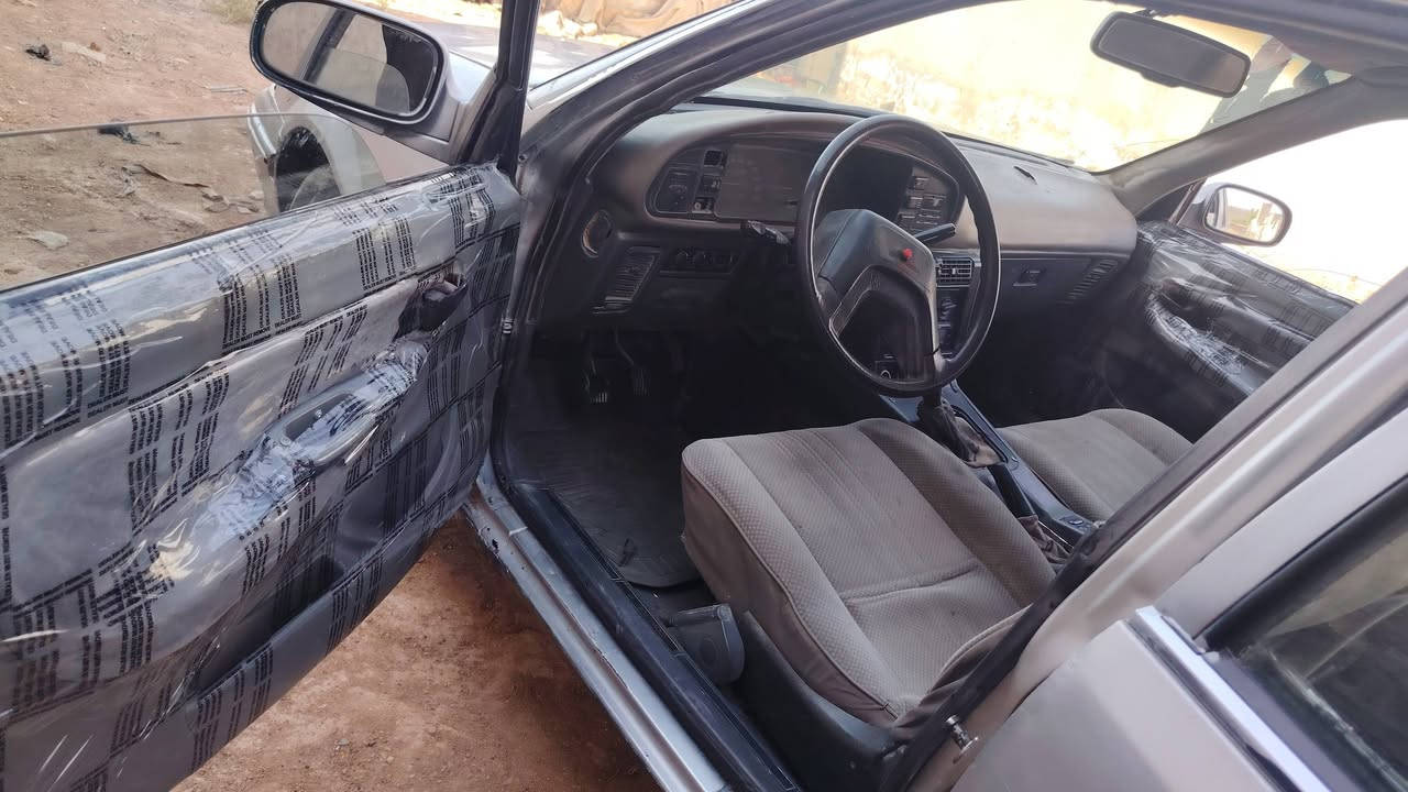السلام عليكم للبيع سياره دايو برنس مديل 94 رقم قادسيه سنويه عظم محرك اوكير حجم 1800 حداديه جديده تخم تاير جدد كهربائيات شغاله السعر 13 ورقه اوبيهه مجال بيع اومراوس العنوان ديوانيه قضاء الشاميه التواصل اتصل فقط ***********
