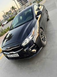 بيع سريع  فورتي 2021 ex فول مواصفات كير محرك صدر تبريد جديد صبغ 3 قطع ...