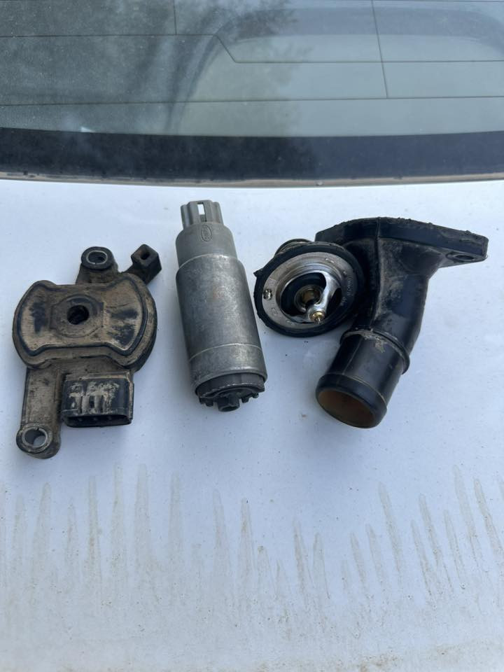 غراض مال سياره تفصيخ ع فحص  كله اصلي. شركة  مكاني نجف ***********
