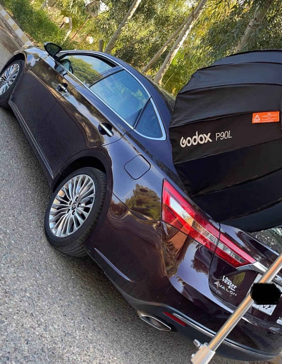 السلام عليكم ورحمة الله وبركاته 

‏‎       ——— لـلـبـيع 

تويوتا افلون     —   Toyota Avalon  

وارد امريكي     —. ٢ قطعةصبغ فقط

‏‎الموديل           — 2017  

فئة.                 — لمتد  

حجم المكينه   — V6/3500

‏‎اللون               — عنابي 

‏

‏‎

‏‎المواصفات 
‏‎- بصمة تشغيل 
- بصمة ابواب 
‏‎- ترحيب عند الاقتراب 
- ليد نهاري 
- فتحة سلايد 
-تشغيل عن بعد 
- رادار امامي - جانبي - خلفي 
‏‎- شاشه كبيره تدعم نظام الأبل كار باي ونظام الاندرويد 
‏‎- ستيرن بحركه كهربائيه 
- تبريد قطعتين
- تبريد منفصل 
- لايتات 3 عدسات 
- 3 وضعات قياده 
‏‎- تحكم ستيرن جهتين 
- كشنات جلد 
- شفتات ستيرن 
- كرسي السائق والراكب بحركه كهربائيه 
- كرسي السائق خزن ميموري 
- كشنات تدفئه 
- أشاره بالمرايه 
‏‎- تحديد سرعه 
‏‎- مانع انزلاق 
‏‎- ليد نهاري
- كامره خلفيه دواره 
‏‎ باقي المواصفات المعروفه 

‏‎السعر            ١٨٠ ورقة

‏‎رقم السياره    — السليمانية 

‏‎موقع  السياره — كركوك

((((هزه براد رقم  جديد)) كركوك, العراق


**إذا كنت صاحب هذا الإعلان وتريد حذفه لأي سبب، رجاءا أرسل رسالة إلى الدعم الفني**