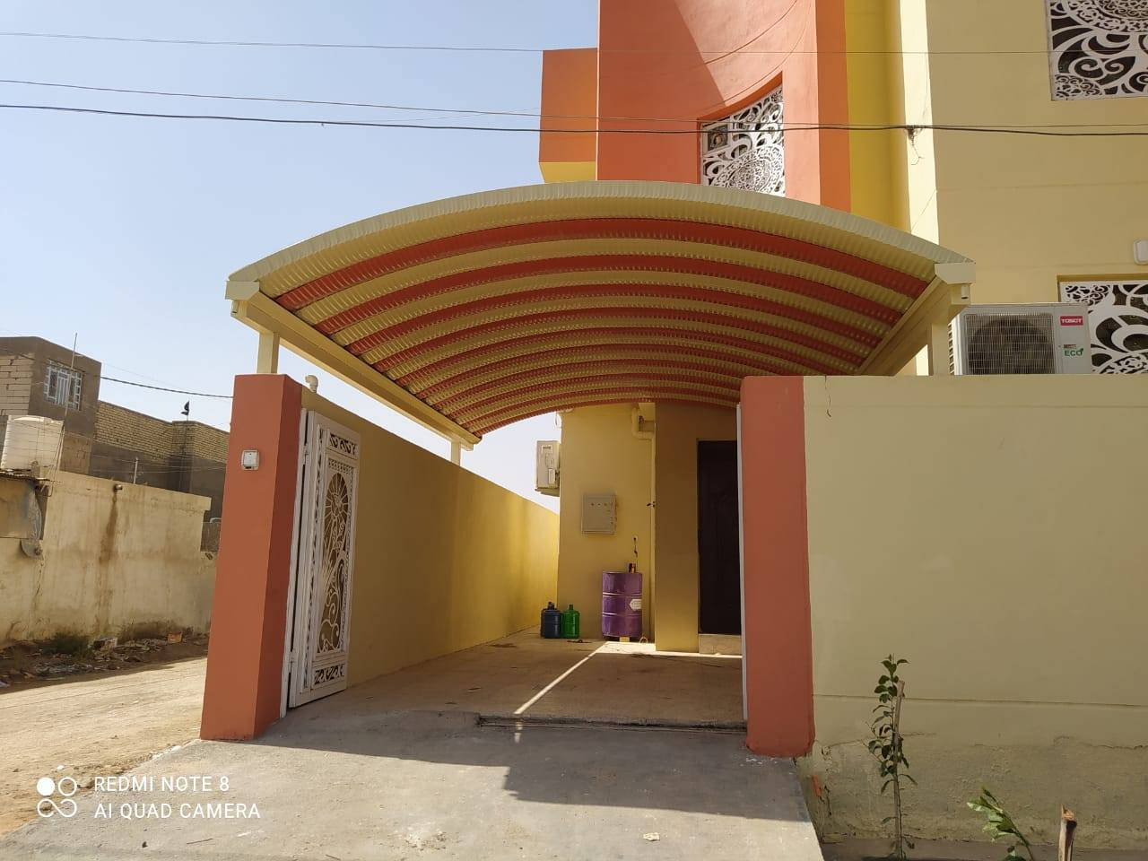 حداد جوال في طويريج  لتصليح الابواب والشبابيك وعمل كافت انواع السقائف والاعمل الحداده ***********) ***********)
