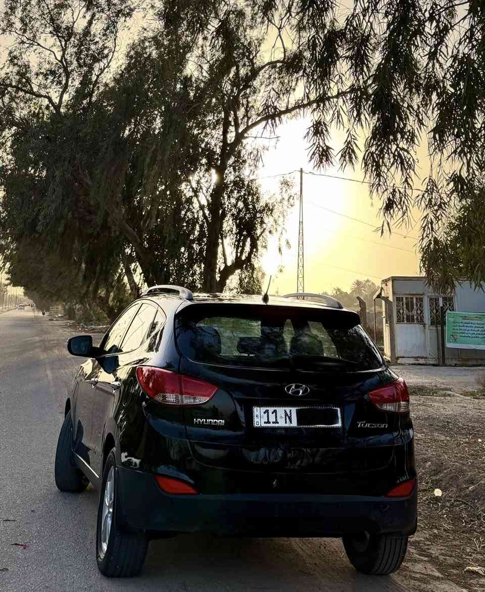 توسان بنوراما 2011 خليجيه مكفوله من الصبغ والتبديل والفتح بيها فقط بارد
رقم بغداد الدولي باسمي هزه جديده
داخل قرميدي كشنات جلد بنوراما
مكينه دوش
سعرها 119$
مكاني بابل  ***********
