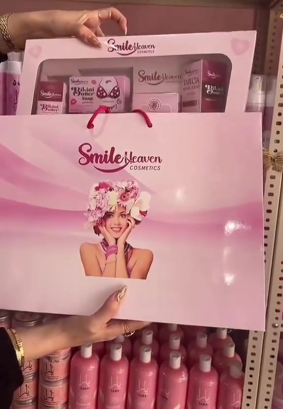 ✨ مجموعة Smile Heaven Bikini Butter – العناية الفاخرة لبشرة أكثر نعومة وجمال! ✨

دلّلي نفسك بتجربة فريدة مع مجموعة "Bikini Butter" من Smile Heaven Cosmetics المصممة خصيصاً للعناية بالمناطق الحساسة وتفتيحها بأمان وفعالية. تركيبة مميزة وطبيعية تمنحك نتائج ملحوظة من الاستخدام الأول!

🔸 مميزات المجموعة:

🍓 صابون Bikini Butter: ينظف البشرة بلطف، يزيل الروائح الغير مرغوبة ويعمل على تفتيح وتوحيد اللون بفضل خلاصات الفواكه الطبيعية.

🧴 السكراب المقشر: يقشر الخلايا الميتة بلطف، ويجدد البشرة لتصبح أكثر نعومة وإشراقًا.

🌸 البودي باتر (كريم تفتيح وترطيب): تركيبة غنية بالفيتامينات تعمل على تفتيح المناطق الداكنة وترطيب البشرة بعمق.

💧 البخاخ المعطر للمنطقة الحساسة: يمنحك انتعاش يدوم طوال اليوم برائحة ناعمة وأنثوية.

🌹 عطر الجسم: لمسة أنثوية ناعمة تدوم طويلًا وتكمل إحساسك بالنظافة والجاذبية.

🛍️ التغليف الفاخر: تصميم أنيق يناسب الهدايا ويعكس فخامة المنتج.

🔸 فوائد الاستخدام المنتظم: ✔️ تفتيح آمن للمناطق الحساسة
✔️ ترطيب عميق ولمعان طبيعي
✔️ رائحة منعشة وأنثوية
✔️ خالٍ من المواد الكيميائية الضارة
✔️ مناسب لجميع أنواع البشرة

💖 سواء كنتِ تبحثين عن عناية يومية أو تحضرين لمناسبة خاصة – مجموعة Bikini Butter هي خيارك الأمثل لبشرة مخملية وناعمة كالأطفال!


**إذا كنت صاحب هذا الإعلان وتريد حذفه لأي سبب، رجاءا أرسل رسالة إلى الدعم الفني**