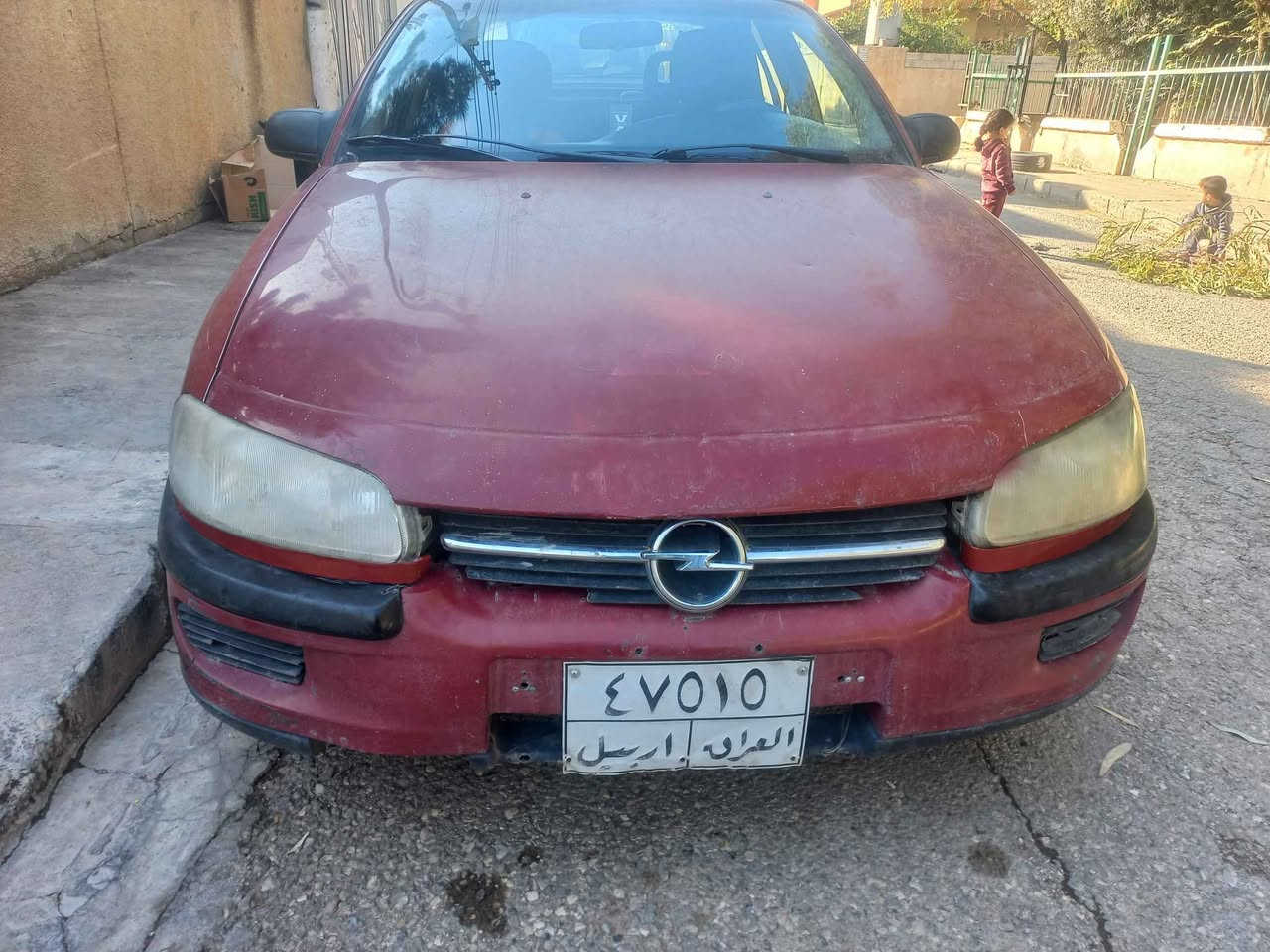 ئۆپل پشیلە 
مۆدیل 95
سەیارەک زۆرخاوینە
دینارمەسرەفی نیە 
تەبیرت ساردووگەرم
گیرومەکینەو ئەکسل بەشەرت 
کارەبای هەموی ئیشەکا
دعمولێ دراوی نیە 
بەس ئەولیاتە خاوەنی دیارنیە  
سعر 25 گەلاوکەمێ معملە 
ژم ***********
ژم *********** شمشمل, السليمانية
