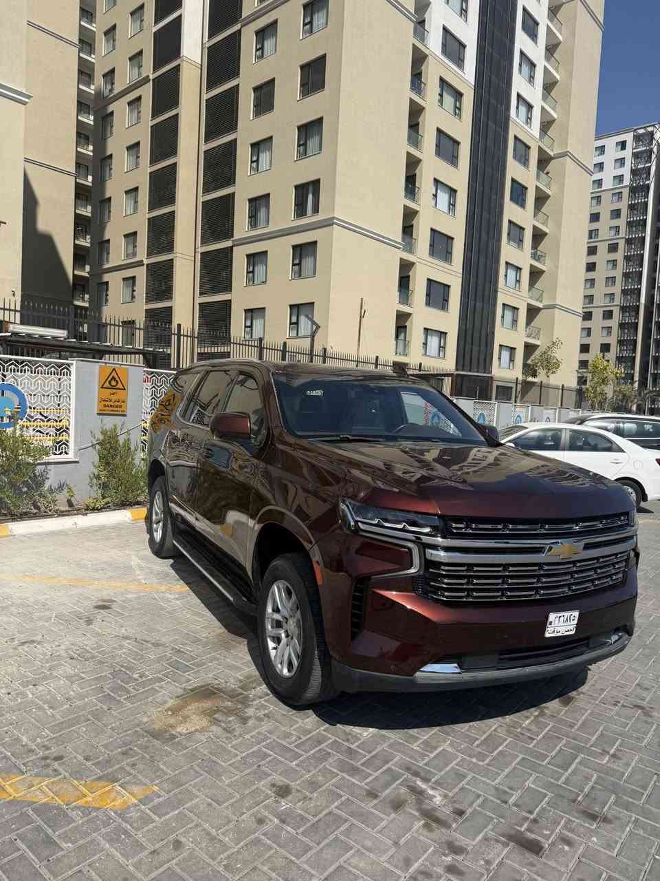 السلام عليكم 
تاهو Ls
موديل ٢٠٢٣
مواصفات عاديه
(بيه حزام صبغ طخطخات 
دخول جديد حره تحويل ثاني يوم
مكانه بغداد 
سعره ٣٣٠ ورقه مال بيع مع رقم 
للاستفسار 
***********
