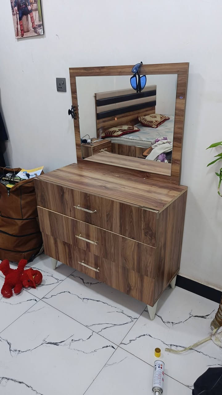 اثاث وغراض للبيع المكان الاعظمية  راس الحواش


**إذا كنت صاحب هذا الإعلان وتريد حذفه لأي سبب، رجاءا أرسل رسالة إلى الدعم الفني**