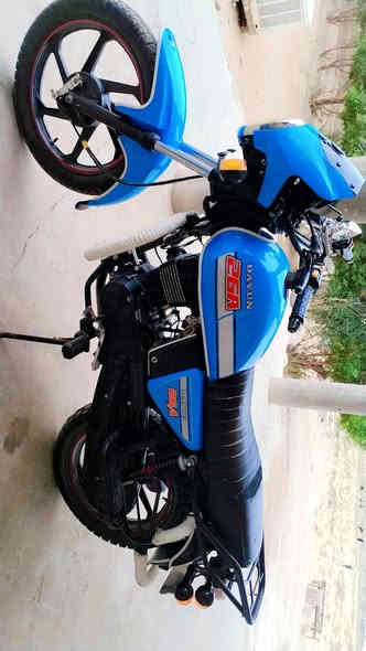 دايون نفخ للبيع موديل 23 وراق سكنر
محرك ميتين مكفول كفالة عامه سويج سجينه 
كهربائيات كله شغال السعر 1300 وبيه مجال اتصل على الرقم ***********
