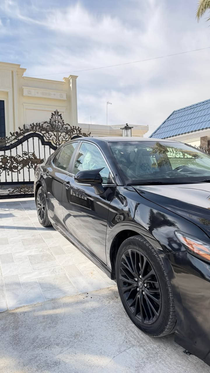 كامري 
موديل ٢٠٢٤ 
مواصفات se
ماشيه ٤٥الف كم 
بجم و خلفي كبس 
ارباك بس دكمة تاك راجع سيستم شريكه 
كشن جلد 
كشن كهرباي
رادار 
حساس 
كاميرا 
باب وراء سايق نص صبغ نص تعديل 
جاملغ خلفي جهة سايق نص تعديل 
بدون دواخل صورة سونه ر موجود
سيارة جاهزه مرقم رقم اربيل بسمي 
تحويل و وكالة و غرامة  شرط نفس يوم 
سعر ٢١٥ مجال بسيط  
اخوكم ابو محمد 
مكان سيارة اربيل خه بات 
واتساب متوفر 
٠٧٥٠/٨٢٩/٢٠٠٩/ أربيل, العراق
