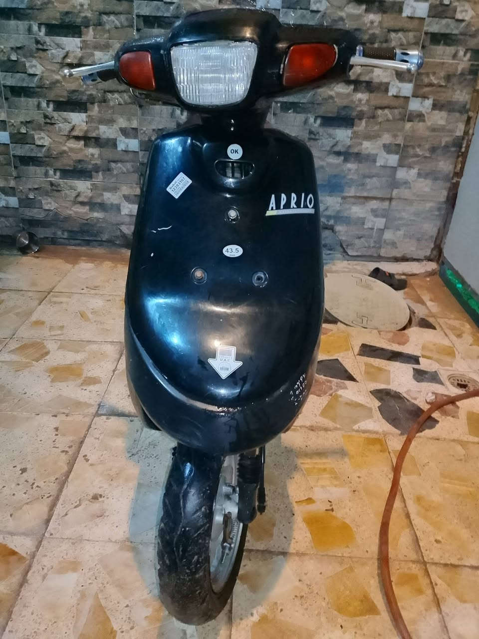 السلام عليكم دراجه بطه ٦٠ للبيع
كهربائيات شغاله سلف شغال بس باتري كاعد غراضها جديده 
العنوان بغداد العبيدي السعر 200 وبيها مجال 
*********** واتساب 
 موجود عل صفحه
