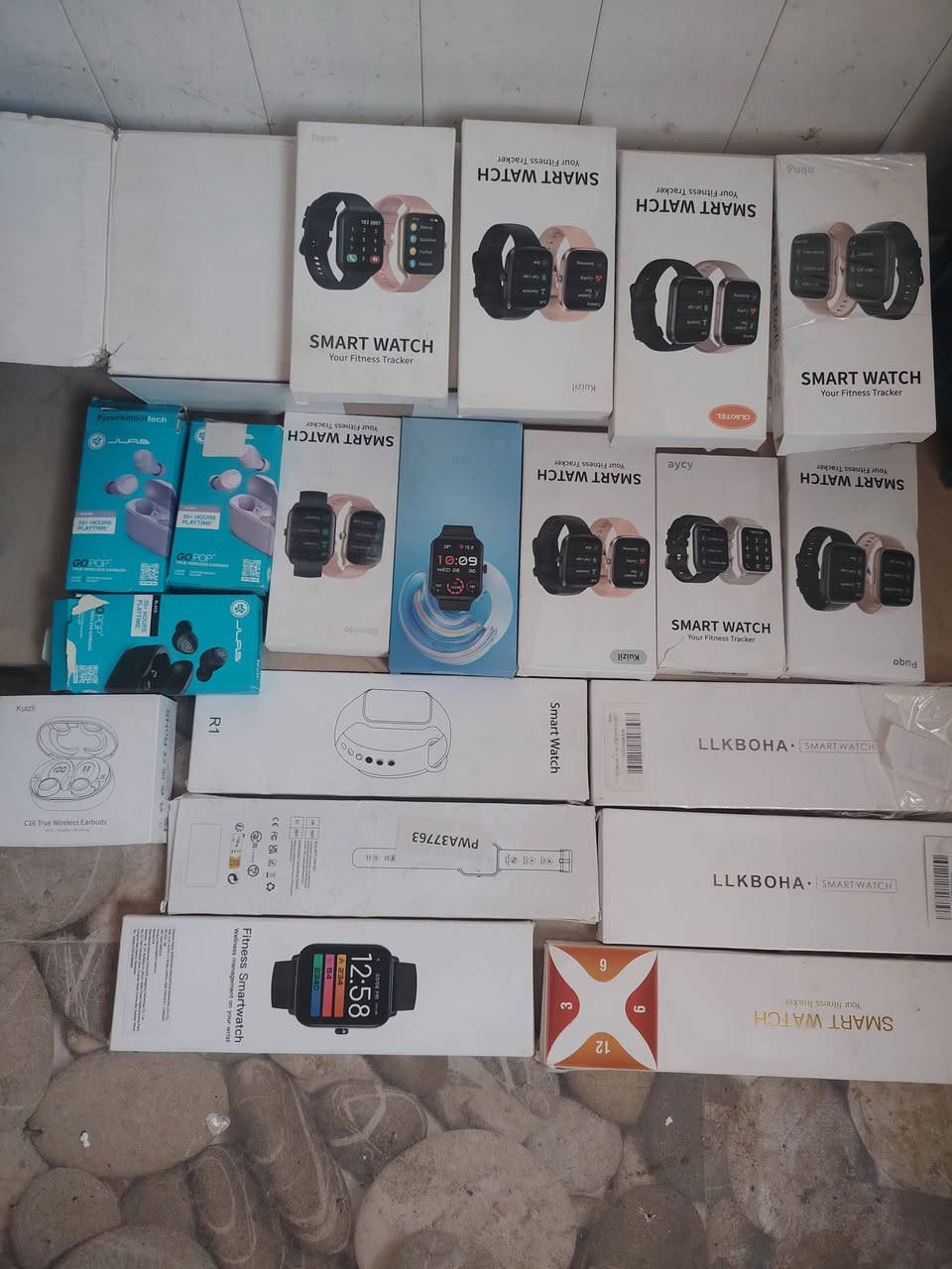 ١٩ قطعه ٤ايربود و١٥ ساعه شاهد الله مفاحصه ابيعه فحم لي تفيدك يرسلني


**إذا كنت صاحب هذا الإعلان وتريد حذفه لأي سبب، رجاءا أرسل رسالة إلى الدعم الفني**