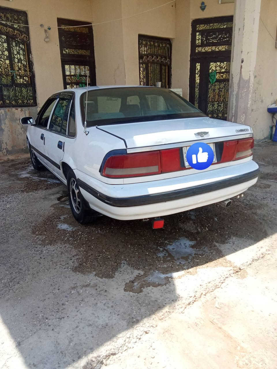 سلام عليكم سيارة للبيع برنس موديل 1995 السعر 37بيها مجال رقم ***********
