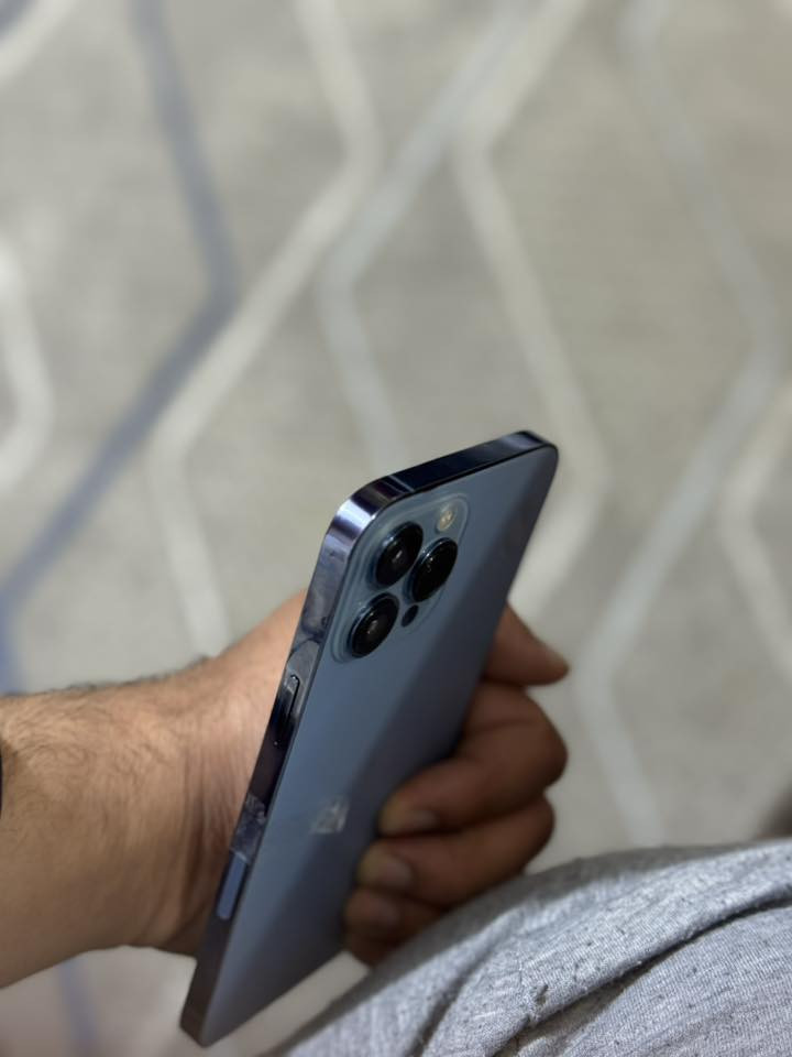 سلام عليكم ايفون 13برو ماكس 256
جهاز مبدل شاشه تفصيخ إذا مو تفصيخ تاخذه بلاش وبي طخه بطرف سعر الجهاز 525 وجهاز راجع وتر 
مكان مدينه الصدر 
***********
