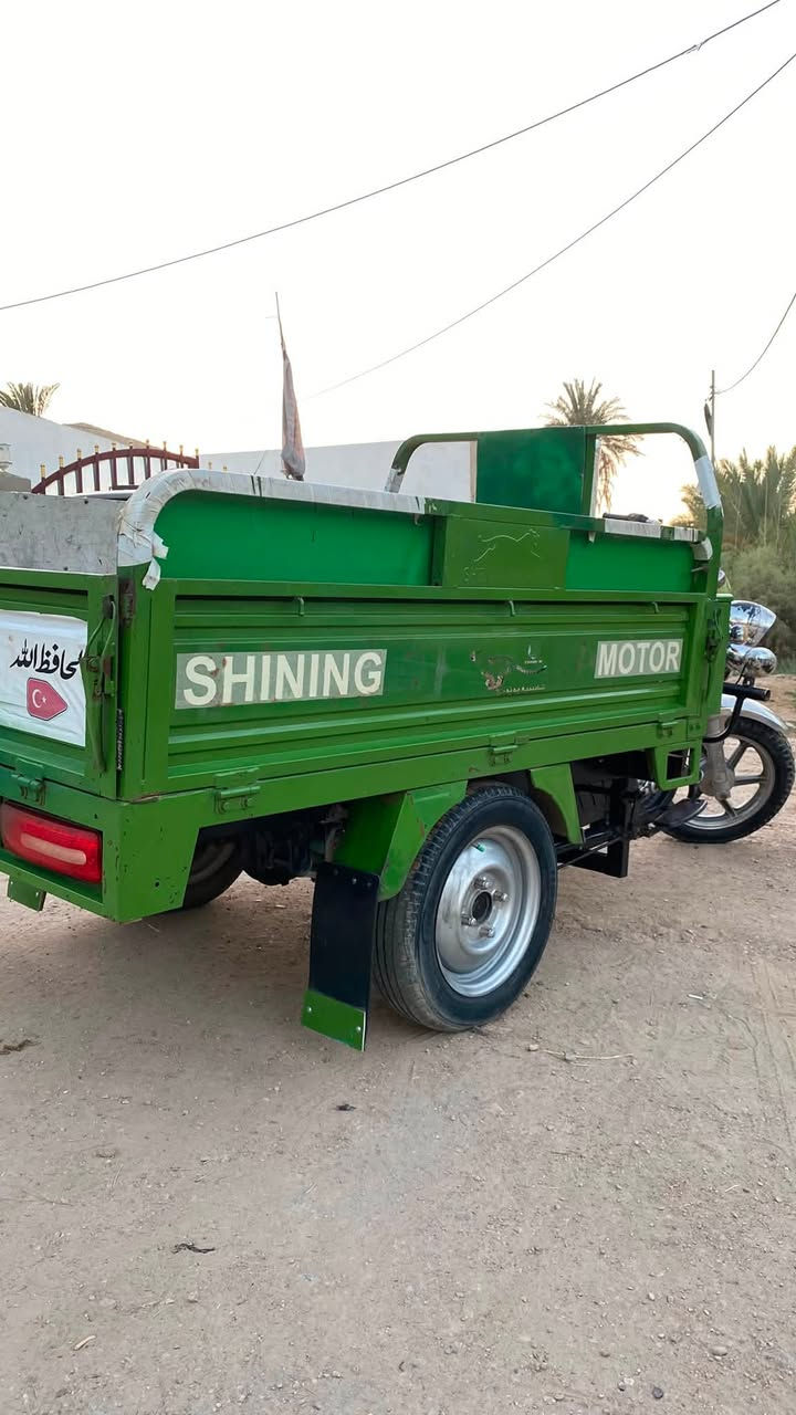 السلام عليكم ستوتة جمره للبيع مكينه وشاصي ورگبه كفاله وخير من الله خرسه مابيه اي نقص ونضافته كلش حلوه تخم تاير جديد. كهربائيات كله شغاله سلف وهندر جميع شي بيه نكره. شرط الفحص اوراق اصورلي معرض بلال كامل اوراق مابيهن كل نقص. مستعجل عل بيع.  بأسمي مكاني كربلاء السعر 2250 ومجال قليللللل. *********** وبي واتساب
