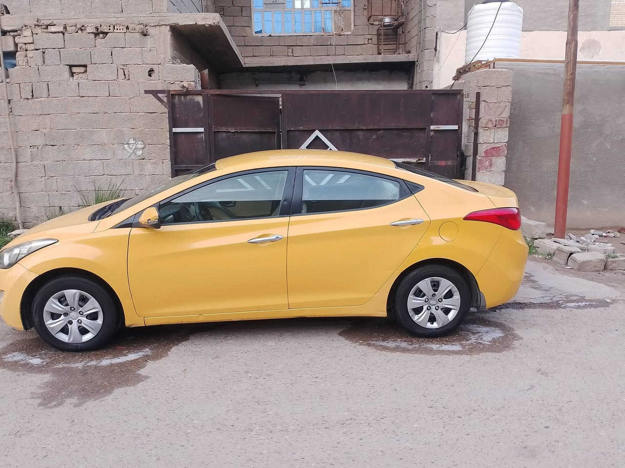 سلام عليكم سيارة النترة موديل 2014 سيارة وراد.خليجي         حادثة  موصل الحوض مالتهة فقط لا اكثر  ؟ محرك 1600 ؟💯 تحكامت ستيران مري شفط 
صدر امامي خلفي كله جديد 💯⚡
محرك كفاله 💯⚡
كير كفاله 💯⚡
كير اوت 💯
غرفتة لون بيجي 
شاشه المس 💯
كشرهه حلو 💯
تخم تايرات 💯
سيارة حلو كله جديد 💯
مابيها اي نقص 💯

مكاني بغداد جسر ديالى القديم 

***********
للاستفسار اكثر اتصال
