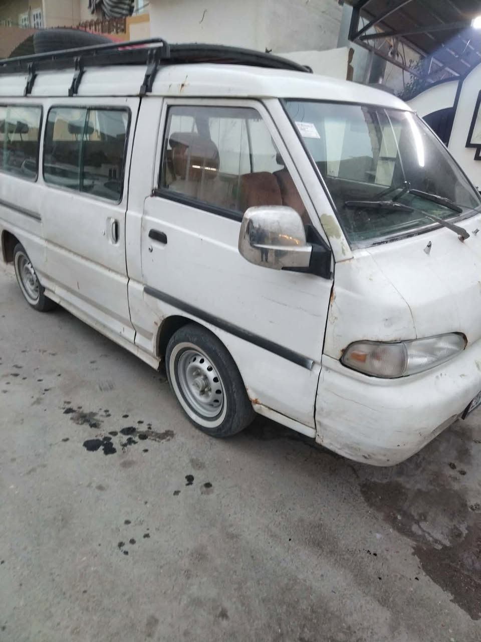 للبيع كيا هونداي موديل ٢٠٠٠ مرور وهيئة مصفرة
سنوية 2031 رقمها نجف انكليزي تحويل صاحبها الشرعي 
بالموصل 
  ***********/
***********
