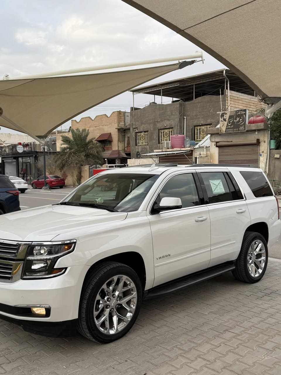 السلام عليكم
تاهو مديل 19
برايمر 
امريكي
بيه 2 قطعه تبديل 
وقطعه صيغ فقط
مكينه كير حداديه تخم تاير
كله كفاله
ماشيه 
71 حقيقي
رقم مميز
العنوان البصره
السعر 
330
الهاتف
***********
