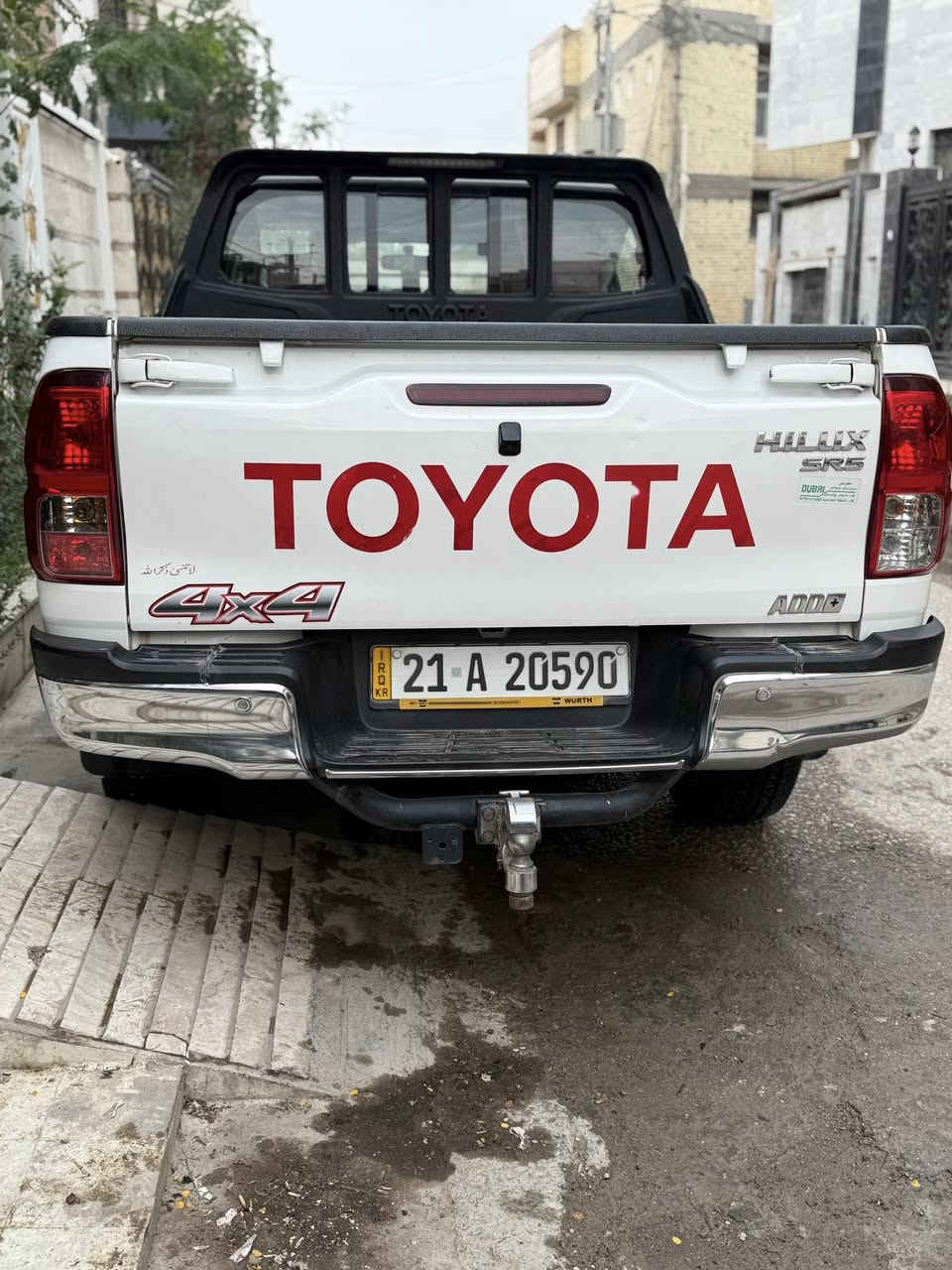 السلام عليكم بيكب فور ويل  مكفوله من الصبغ  والحادث سعودي كلش نظيفه بأسمي مجدد سنويه ورقم سلمانيه  بيع او مراوس سورنتو او توكسان  حديث الي يحب يتصل او يراسل  
***********
