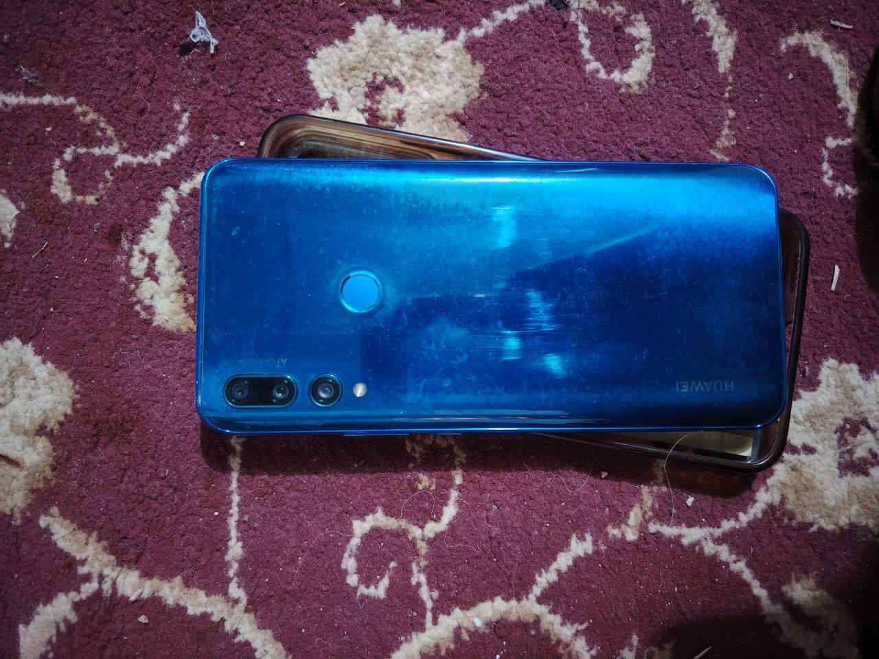 سلام عليكم واي 9ذاكرته 128 جهاز مكفول من كلشي بس هذاء رصعه وتلمسه شرط البيع المكان خان نص


**إذا كنت صاحب هذا الإعلان وتريد حذفه لأي سبب، رجاءا أرسل رسالة إلى الدعم الفني**