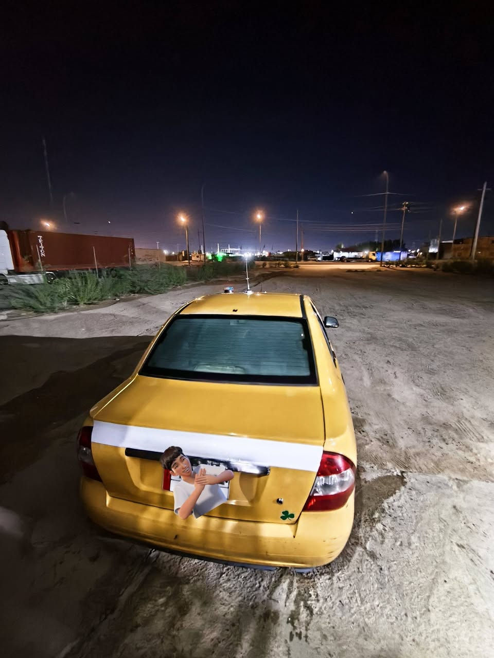 السلام عليكم طيبة مديل 2016 مكينه كير كفاله بديها شوف العين بي خياس بالدوسه والهلال  ملكوط وكامل عوزها بس رشه بيها طخه بسيطه بالجاملق الامامي جهة العبري وراجعه بارد سيارة حلوه وكاعده عوزها شكم شغلة بسيطه تبريدها تدفئه كله شغال سيارة حلوه وكاعده مالت جناي غرفتها تخبل  مكاني بصرة 
رقم الهاتف ‏‪‪0774 197 6958‬‬‏
