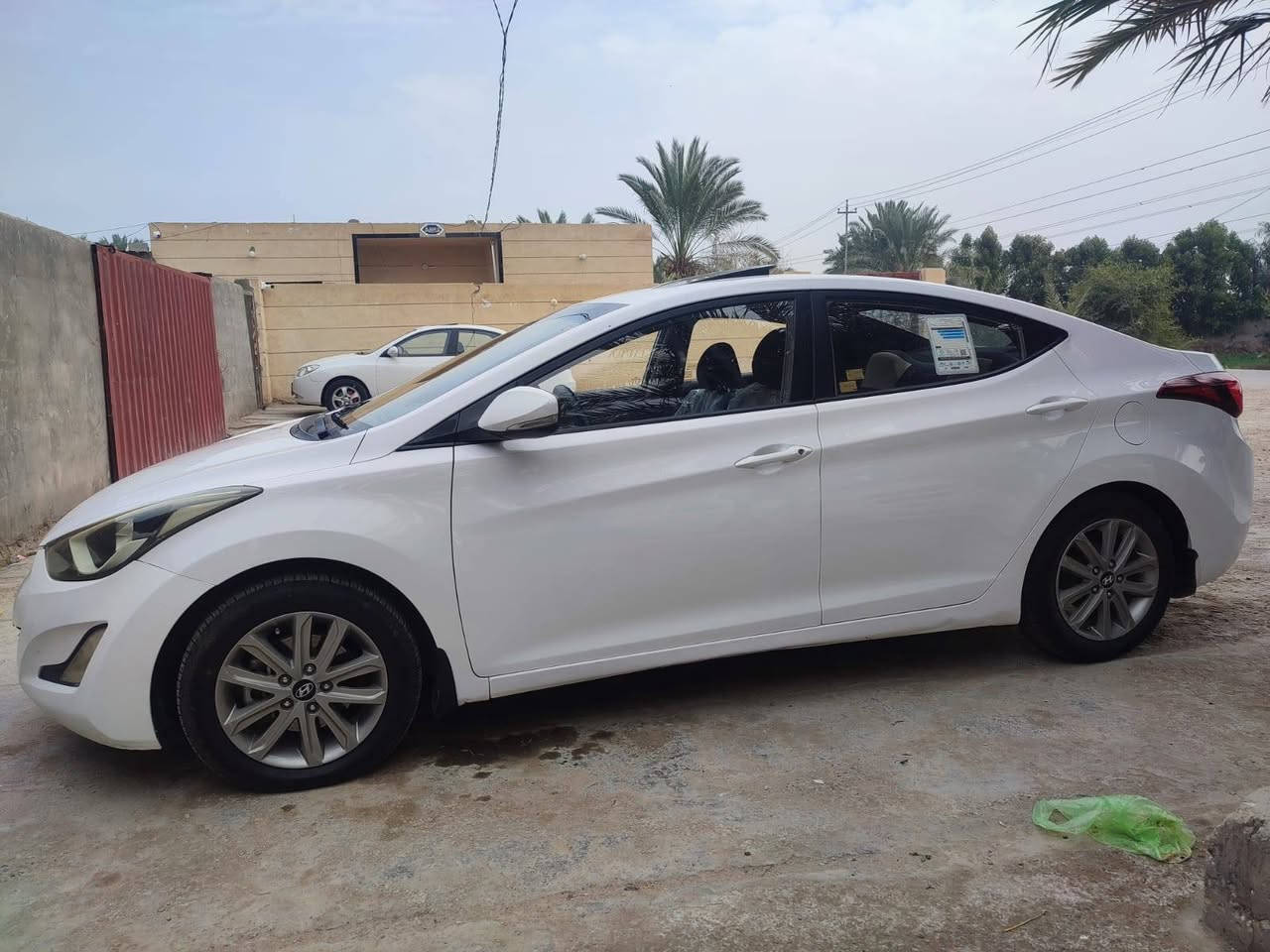 س/ع الانتره ١٤ شكل ١٦ خليجيه مكينه ١٨٠٠ دوش رقمه بغداد مميز سياره مكفوله كفاله عامه موصفاتها فول ١/١ عده بصمه سياره كلش حلوه وجديده وجاهزه مكينه كير حداديه تخم تاير جديد *********** عنوان مشخاب
