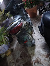 دراجه ابريز السعر ١٠٠ وبيها مجال 07721893758