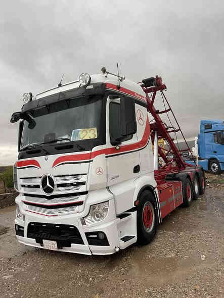 actros. 3258. 2016.   سيارة جديد مقفول هو المواصفات عنوان السليمانية ***********
