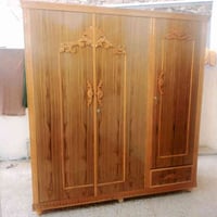 قنصور نظيف • ٣ أبواب • وادي حجر