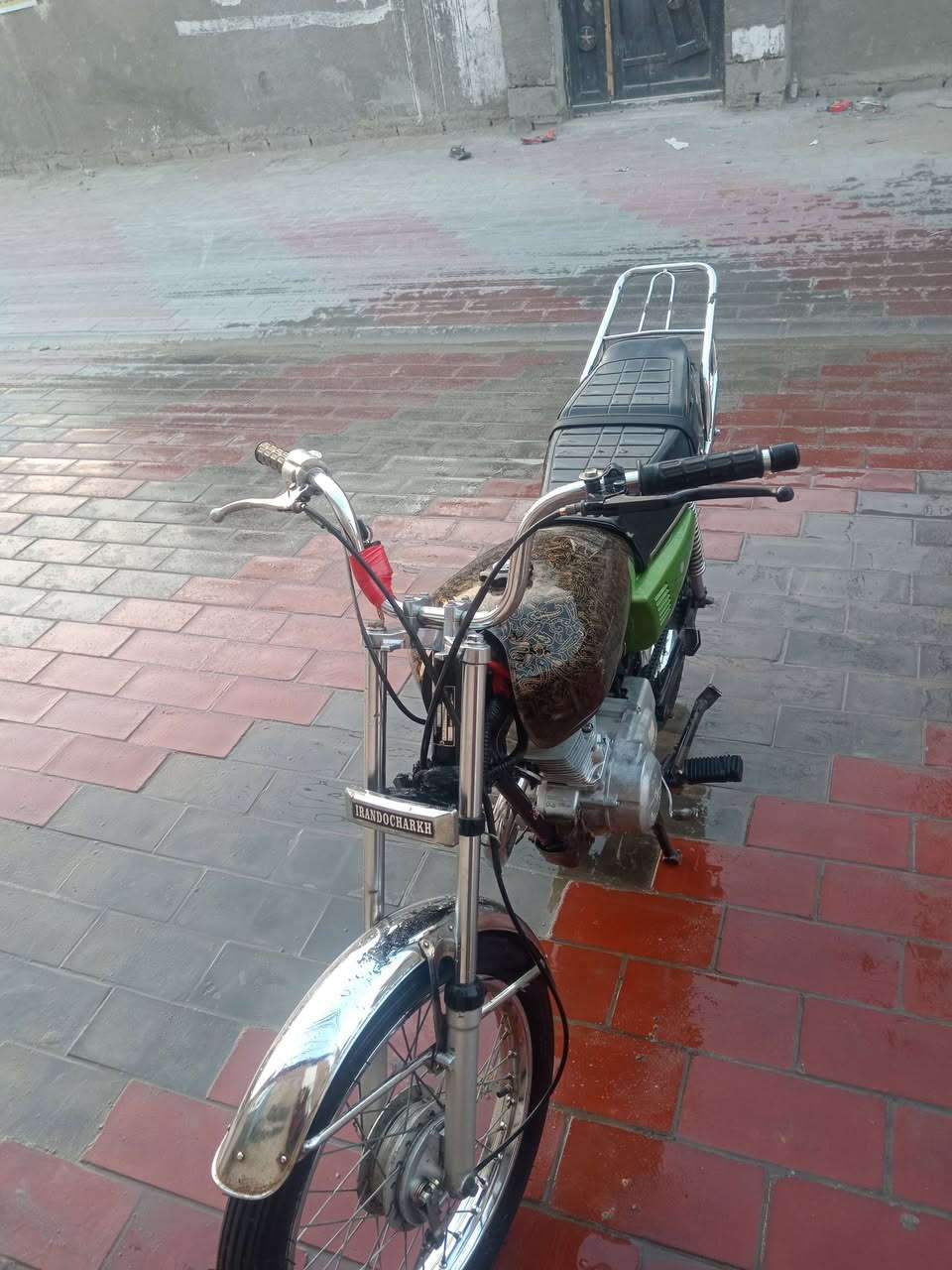 السلام عليكم دراجه ارشه البيع اوراق اصولي موديل 19 مكتب حسين مكان كربلاء حي النضال قرب المستوصف السعر 400 بيها مجال ***********
