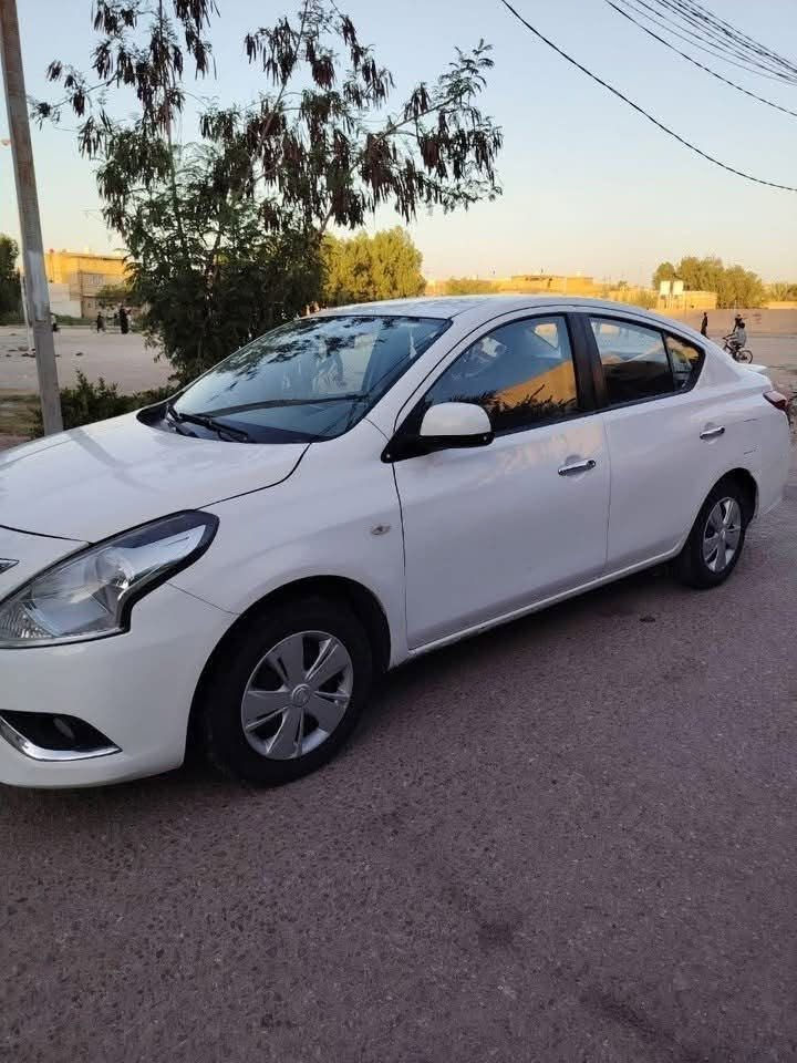 سلام عليكم نيسان سني الهندي ام بايته الزركه مديل 2019 للبيع رقم بغداد تحويل مباشر داخله هزه وكامله فقط تحويل ملكيه مباشر سنويه لل30 سياره نضيفه وانضف من البلصوره ماشيه 190 الف بيه فقط بنيد وجاملغ بدون دواخل الباقي كله مكفول كير مكينه برغي مامفتوح بيه حداديه تخم تاير جديد باتري جديد تبريد ثلج🧊 بعدهي بوضع الشركه شاشه مع كامرا دوارا تحكم ستيرن سنتر لوك سياره كامله مكمله وجاهزه السعر 97 وبيه مجال بصيط جدا مكاني كربلاء حي العامل 
***********
***********
