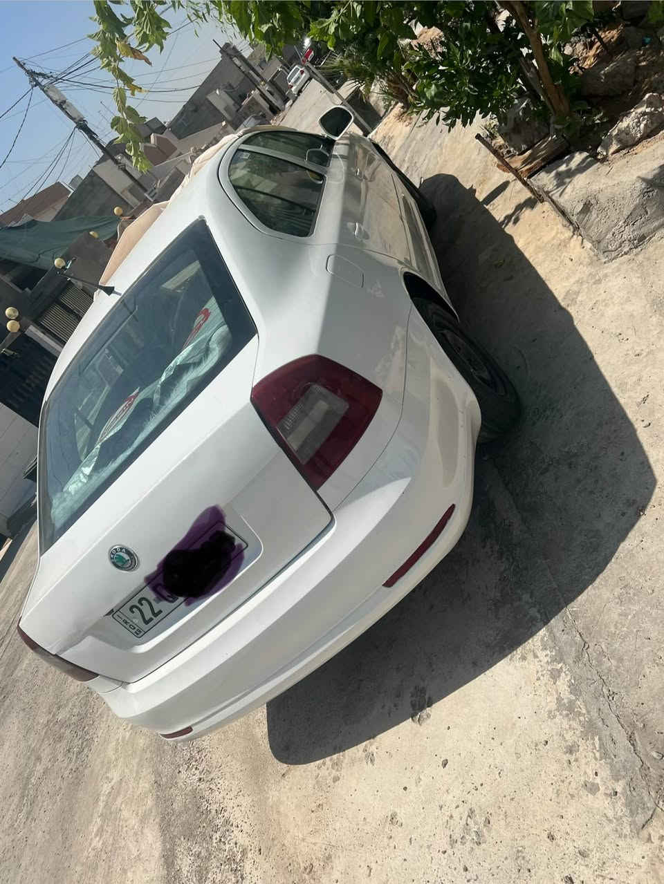 خاوينه پشتو پيش كه بس تازه بني گوردرايه روني نويي  جوار تايه نويي رقم هه زه نويي  ته كسي بوه كرايته خسوسي  مكينه توزيك سه رفي هيه  معامه له كي كه م *********** أربيل, العراق
