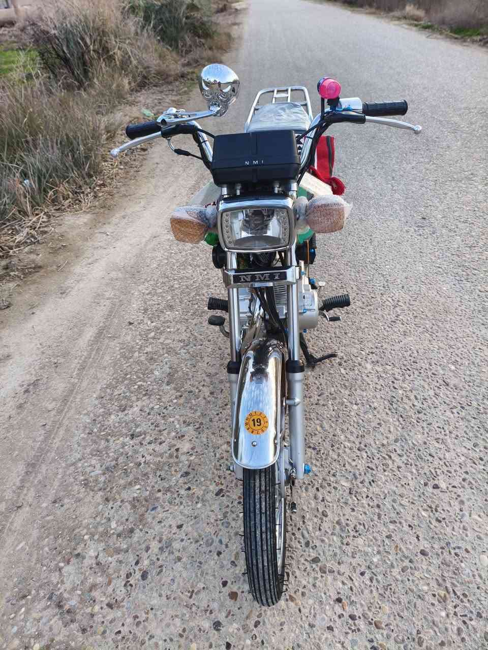 يالله السلام عليكم للبيع  نامه شلامجة اصلي تعمير
 
موديل 25 وشاصي من احمد شهاب  23 اوراق اسكنر 

دراجه خير من الله نضافه فول كهربائات كله شغاله

مكينه مامفتوحه مكفوله مابيه اي نقص السعر 900

 بيه مجال. شراي تدلل بس مو شراي لا تعبني. فدوه 

مكاني دوانيه دغاره صدر دغاره للتفسار خاص لو

 اتصال.  *********** / ***********.
