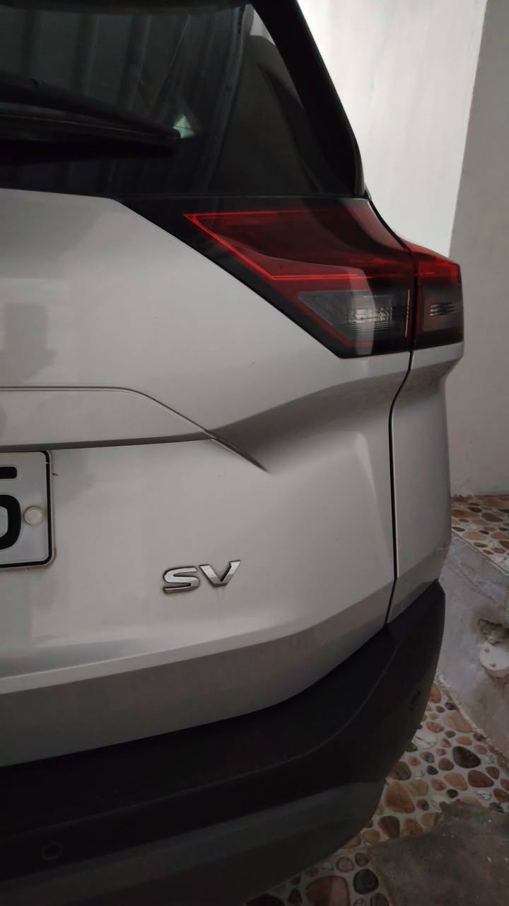 السلام عليكم ورحمة الله
للبيع 

نيسان روج  موديل(2021 )

الشكل الجديد 

مواصفات / SV

٤ سلندر / محرك ٢٥٠٠ المرغوب 

 رقم سليمانية و السيارة باسمي

ماشية 57 الف ميل و قابل للزيادة

السيارة نظيفة و جاهزة 

تبريد قطعيتن 

تبريد خلفي وامامي

رادار 360

رادار / امامي وخلفي و جانبي يمين و يسار

لون سلفر

حساسات خلفية 

اوتو بريك خلفي 

اوتو بريك امامي 

قيادة آلية

ويل كب ١٨ مطعم بأسود  

(داخل لون اسود وقهواي المرغوب )

شفتات بالستيرن 

كشن السائق كهربائي 

4 ابواب بصمة +صندوق بصمة

4 كاميرات دوارة

الكير اوتوماتيك   

استيرن رجاج

لايت زينون

لايت ليد امامي خلفي

تحديد المسار 

تحديد السرعة

مانع انزلاق 

و بيها هوايه مواصفات 

ضررها : بدون دواخل و بدون شاصي شرط الفحص سياره

صبغ بنيد صبغ وجامرلغ بدون دواخل   

رقم الشاصي/ 5n1at3ba4mc707380 

السعر 210

وبيهة مجال الشراي يتصل ويدلل 

مكاني طوز خورماتو 

***********
