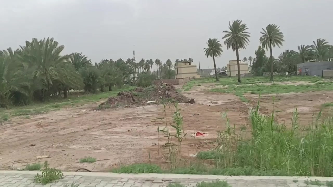 📍 دونم مناصفة للبيع قرب جزيرة بغداد
✔️ متوفر ماء وكهرباء
💰 السعر: 400
📞 للاستفسار: ***********
