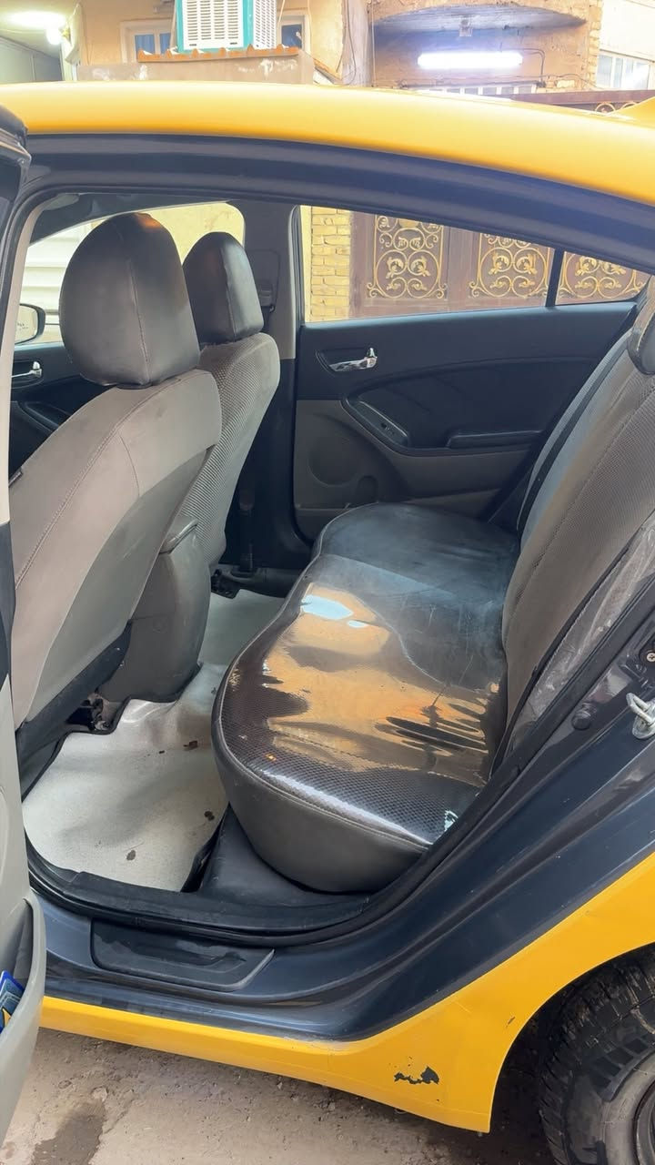 السلام عليكم كيا فورتي موديل 16واردامريكي ضرره حالوب محرك1800مامفتوح تبريد ثلج تخم تاير رقم بغداد بسمي تحويل ثاني يوم السعر 115مكان السياره بغداد الشعب ***********
