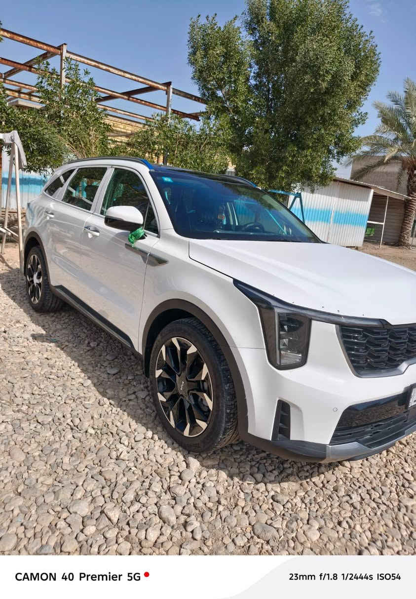 السلام عليكم سيارة سورينتو موديل 2025 وارد خليجي ويل ٢٠ فول مواصفات كامرتين رقم بغداد سيارة تحويل ثاني يوم بأسمي بيها شخط فقط الباب الخلفي خفيف مكانها بابل الحمزة الغربي رقم الهاتف ***********
السعر 325 وبيها مجال بسيط
