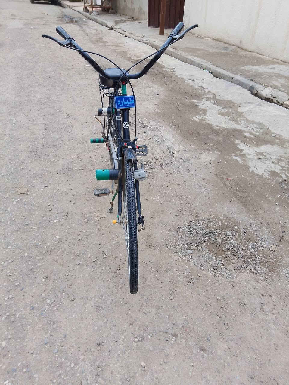 السلام عليكم ورحمه الله وبركاته مكاني موصل جانب الايسر المكان حي السومرء يا مجامل قباء بايسكل حيل نظيف بايسكل نظيف ما بيهن ما اعواجه ولوياله الوراء والقدام بايسكل نظيف حيل حيل السعر 85 وبي مجال مجال بسيط نظيف حيل حيل يتواصل ويانا على هذا الرقم ***********
