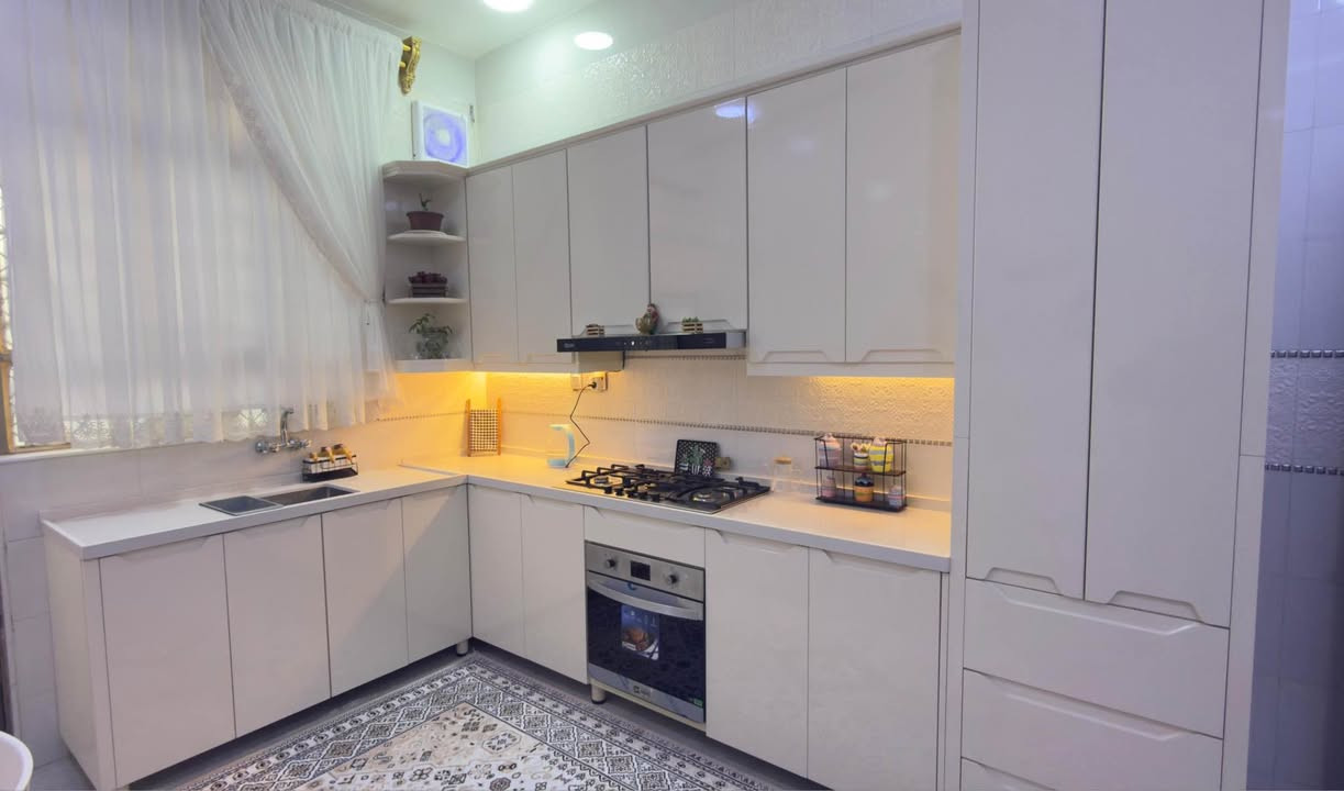 معرض ومعمل عالم المطابخ العنون ميسان قطاع ٢٨ شارع السوك جهة الكفائات مقابل أسواق الشمس *********** المجر الكعبي, ميسان
