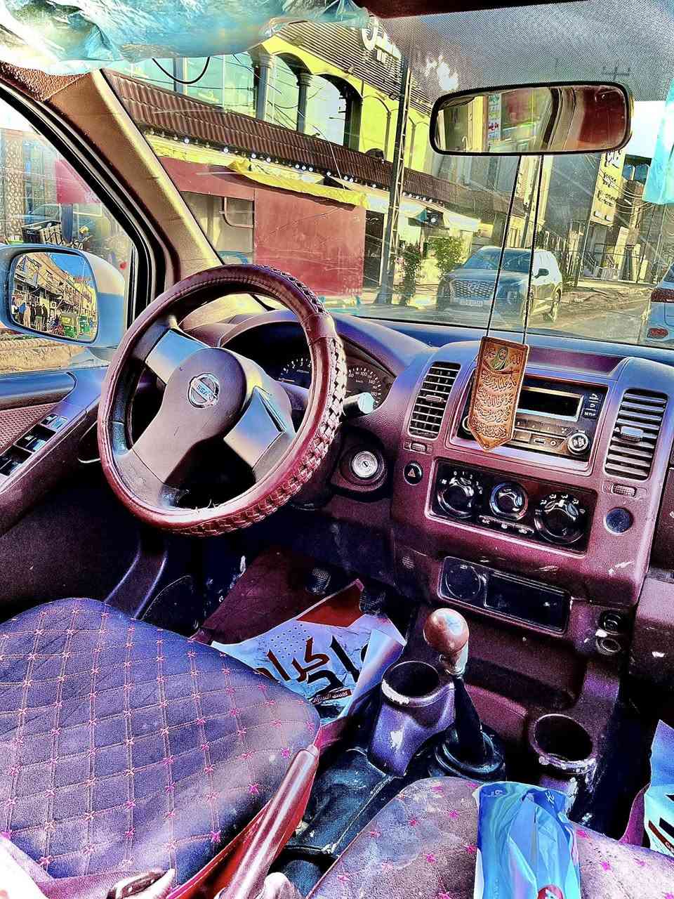 السلام عليكم متاح نيسان نيفاره 2009السياره نظيفه 
تخم تاير جديد تدفه تبريد محرك لا تبخير لا تنقيص 
محرك خير من الله سنويه جديده رقم انكليزي مشروع وطني سونار موجود السعر
 95بيه مجال العنوان كربلاء ***********
