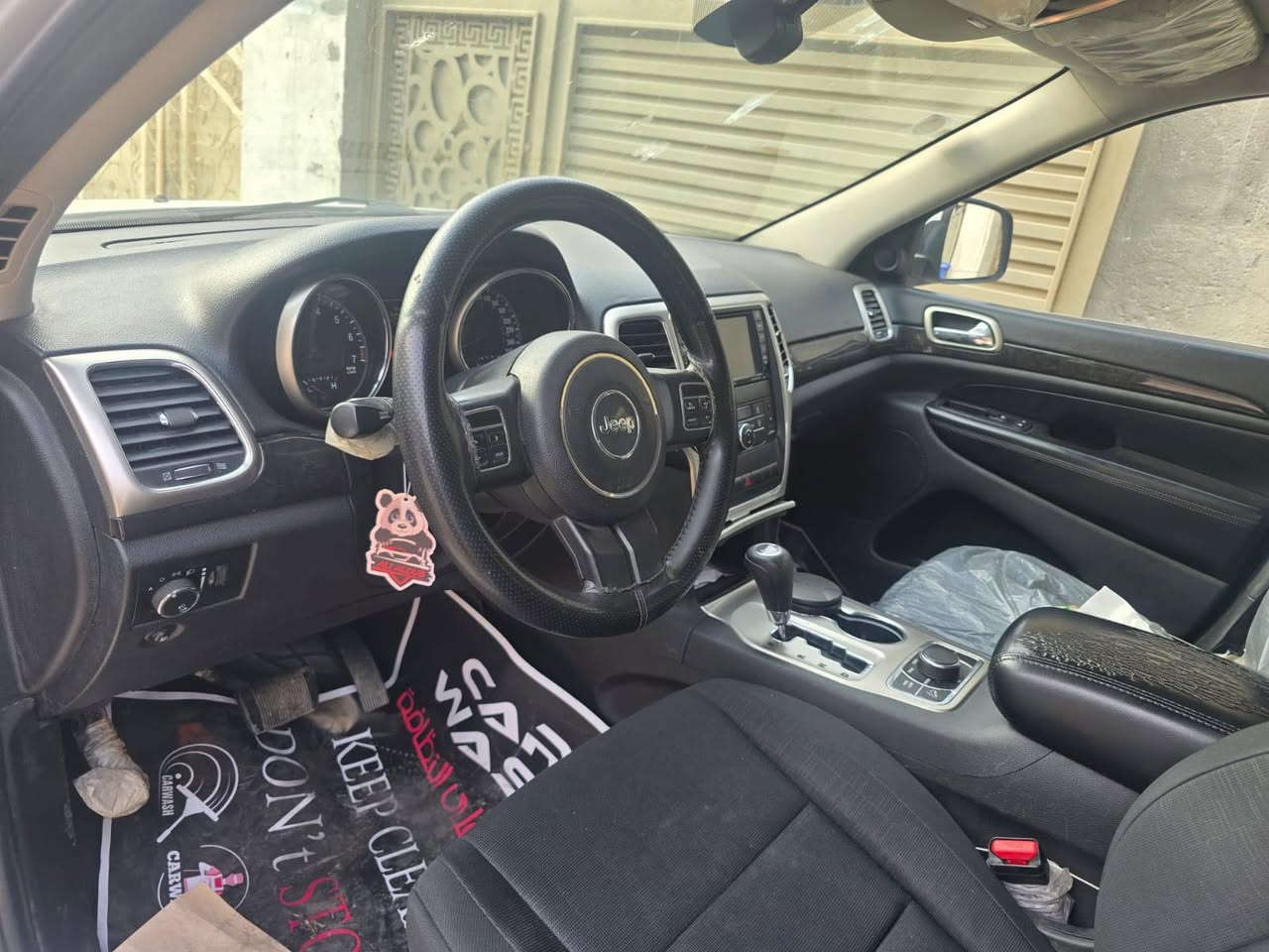 من رخصه الادمن
جيب لاريدوا موديل 2011 خليجي رقم بغداد بيها ضرر طخه بلجاملغ اليمنى ونصبغ على اثرها البنيد والجاملغ الايسر من اجل ترحيد اللون كما موضح بلتقرير السياره فور ويل  تحكم ستيرن مكان السياره بغداد الرصافه السعر 155
للتواصل الاتصال على الرقم ***********
