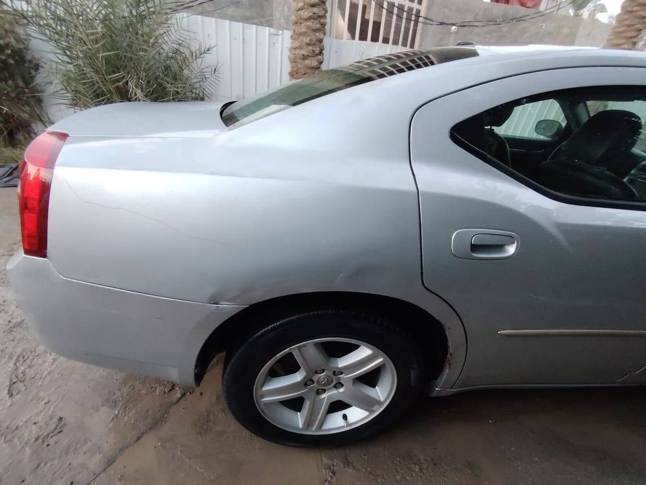 السلام عليكم شباب جارجر 2010 SXT 
اخت المكفوله ضررها فقط دعاميه اماميه وكنر الدعاميه الايسر اربع اصابع ماعابر على الجسر ابد وبافي السياره مكفوله شاصي ولغد وايرباك ولتبديل من الضربه ولصبغ وسونار موجود بلمنشور ...
تحكمات نظام قياده ثلاث
وضعيات ايكو وعادي وسبورت 
السياره ماشيه 189حقيقي 
تبريد تدفئة كهربائيات مسجل شاشا بلادي
مي جديد
 منضومه وقود جديده ماتصرف عليها ربع
السعر 107 وبيها مجال جدا قليل
مكان السياره بغداد ابوغريب
رقم الهاتف ***********
متواجد واتساب فقط
