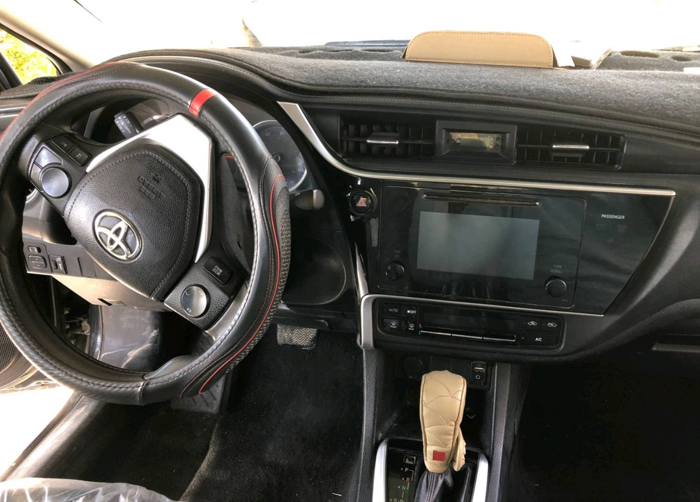 كورلا وارد امريكي2017 للبيع
رقم انبار مشروع وطني تحويل ثاني يوم
محرك 1800 

ضررها / قطعتين
جاملغ + خشم لبنيد
سياره جاهزه ونظيفه
السعر 122 وبيها مجال
للاستفسار الاتصال على الرقم ***********
مكاني محافظة الانبار - قضاء حديثه 