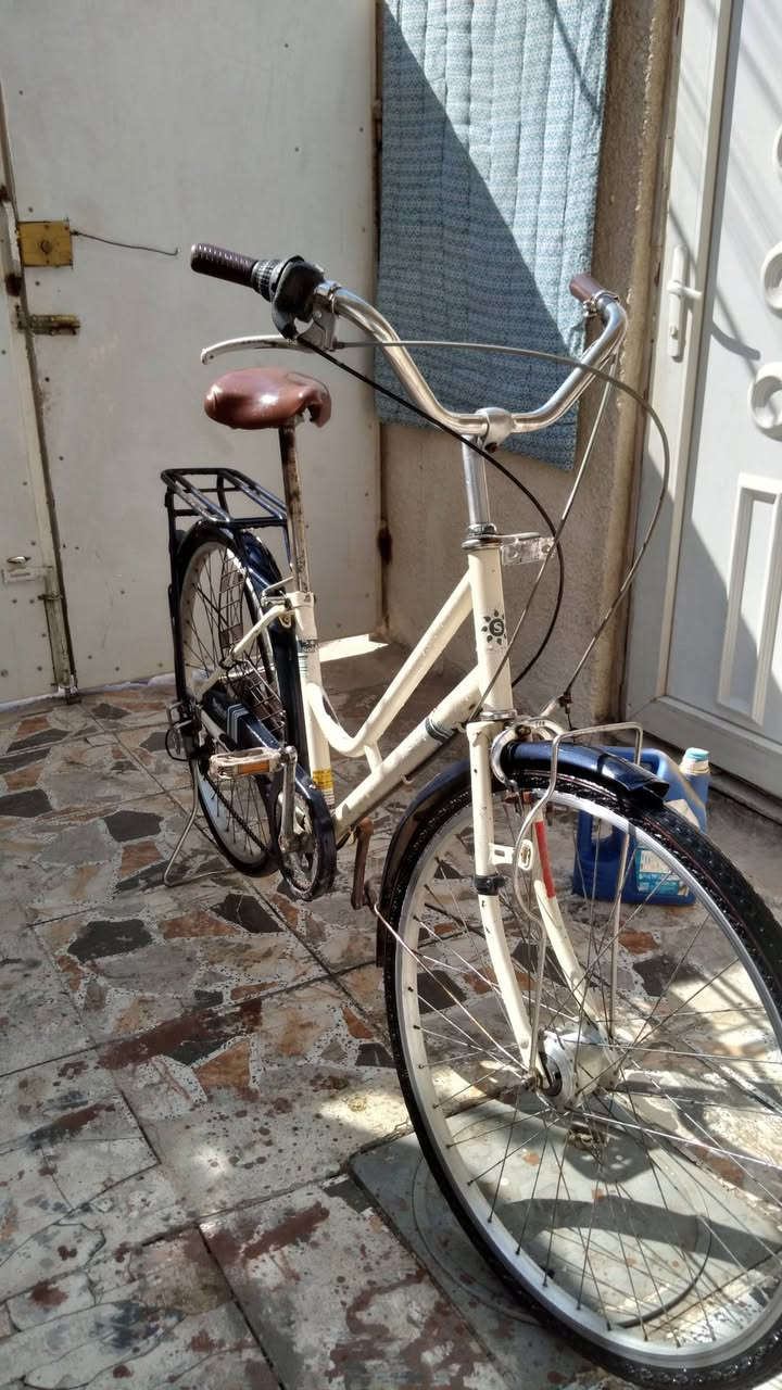 بايسكل بناتي ٢٦ نضيف ابو العكرب السعر ٨٠ وبي مجال مكاني بغداد


**إذا كنت صاحب هذا الإعلان وتريد حذفه لأي سبب، رجاءا أرسل رسالة إلى الدعم الفني**