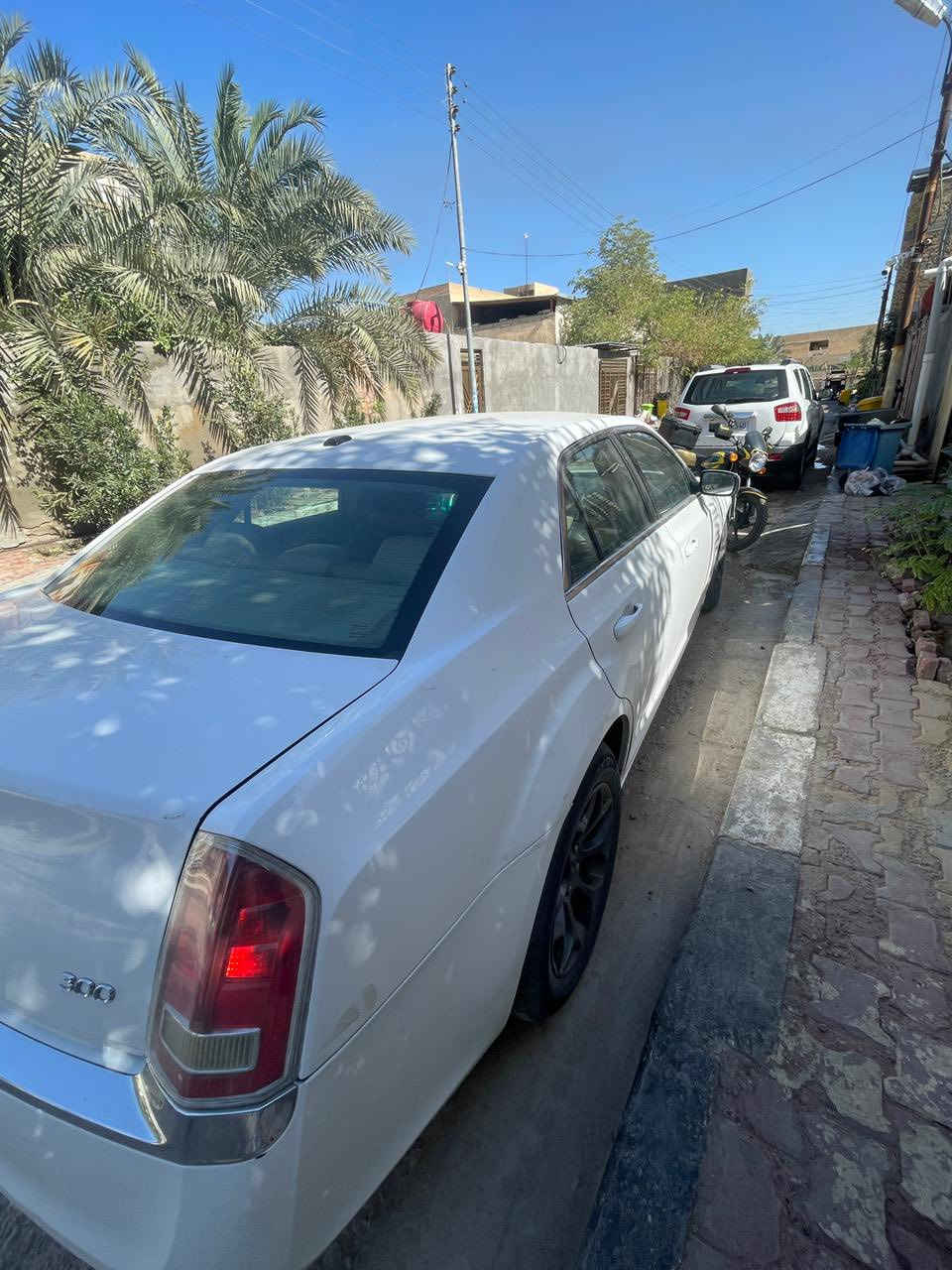 السلام عليكم اوباما 14 اصل وارد كندي 
محرك وكير في حاله ممتازه حداده جديده رقم ميسان مشروع وطني تحويل ثاني يوم 
السياره جاهزه مابيه نقص تحويل مباشر سنويه لغايه  2029 السعر 160 وبيه مجال مكان السياره البصره المدينه  
الرقم ‭0781 923 7027‬
