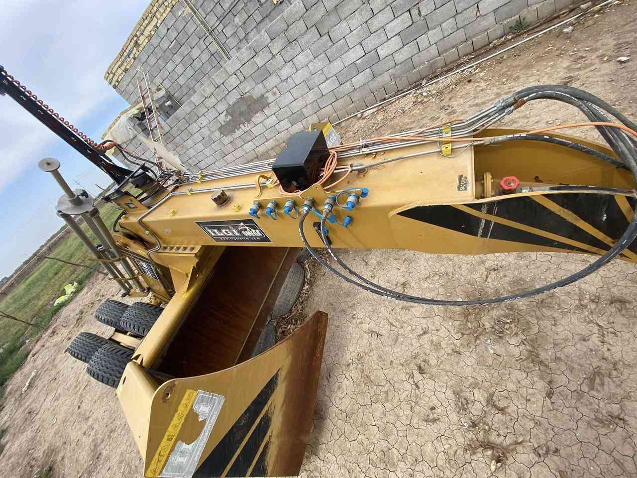 فيات 160 نصاوتماتيك مع ليزر 4 متر مشتغلة موسم ونص نضيفة ومكفولة من محرك وكير مكينة عدلة ونضيفة للاستفسار 

‭0781 487 9823‬
